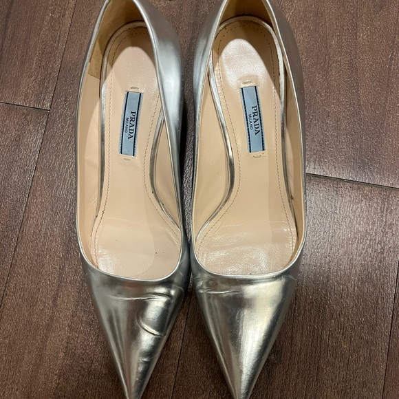 Prada low pump heels - Picture 4 of 6